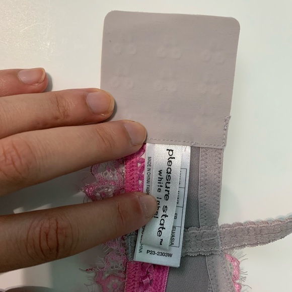 Bra - Picture 3 of 7